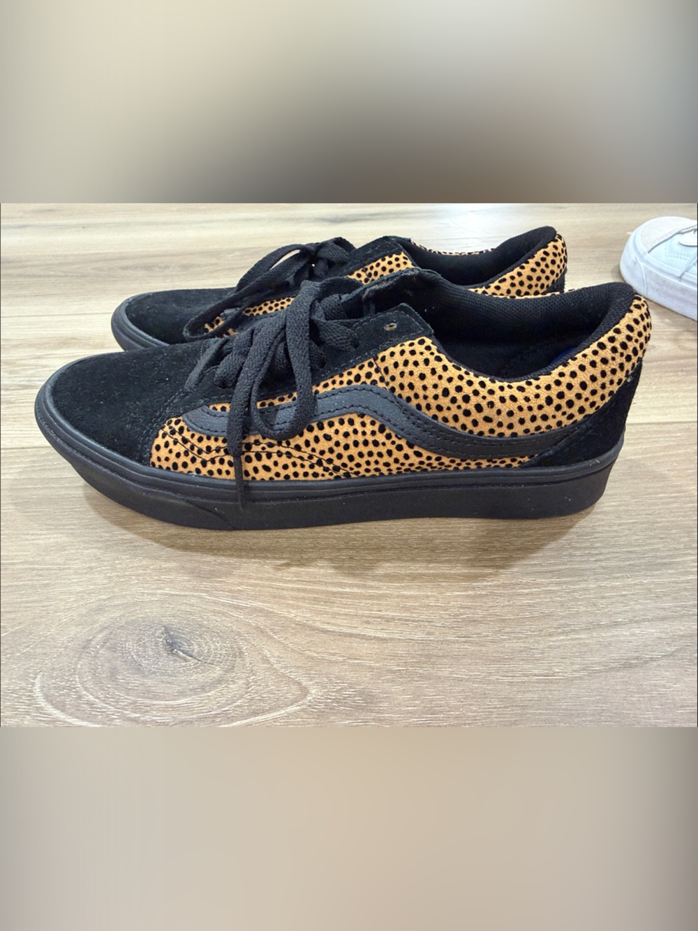Vans Black & Tan Leopard-Print Low Top Sneakers